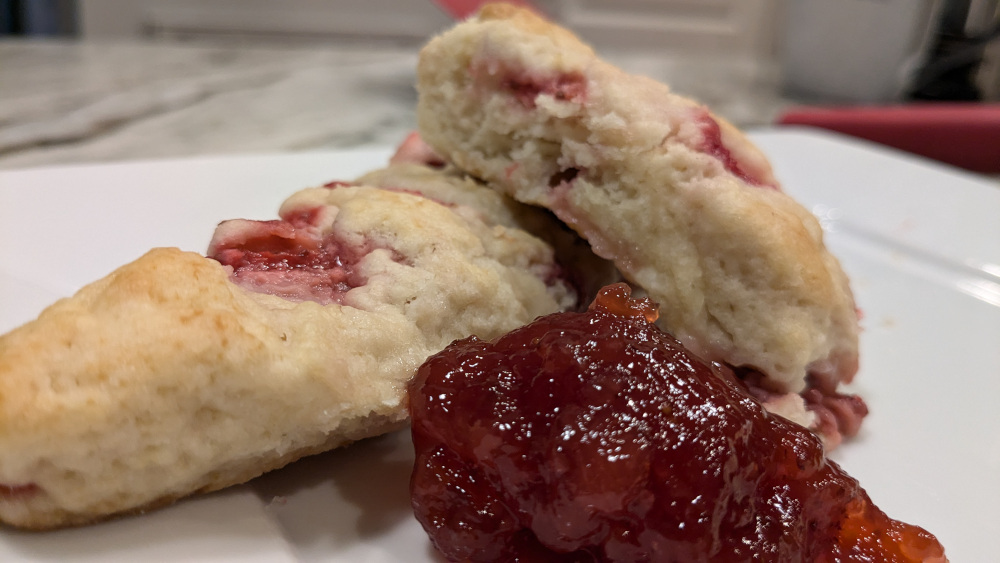 #36 – Strawberry Scones at Home